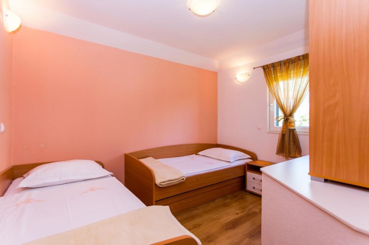 Villa Josip Near Omis , Private Pool المظهر الخارجي الصورة